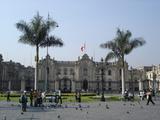 [Photo of Government Palace]